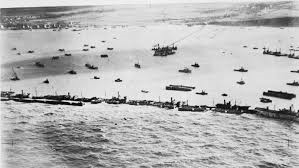 #OTD in 1944

Throughout the course of the day, thousands more men from 53rd Division continue to disembark ships, supervised by the RN &amp; weave their way towards their concentration area.

Here they'd assemble &amp; await the arrival of MT prior to battle.

#DDay75 #Normandy75
#WW2