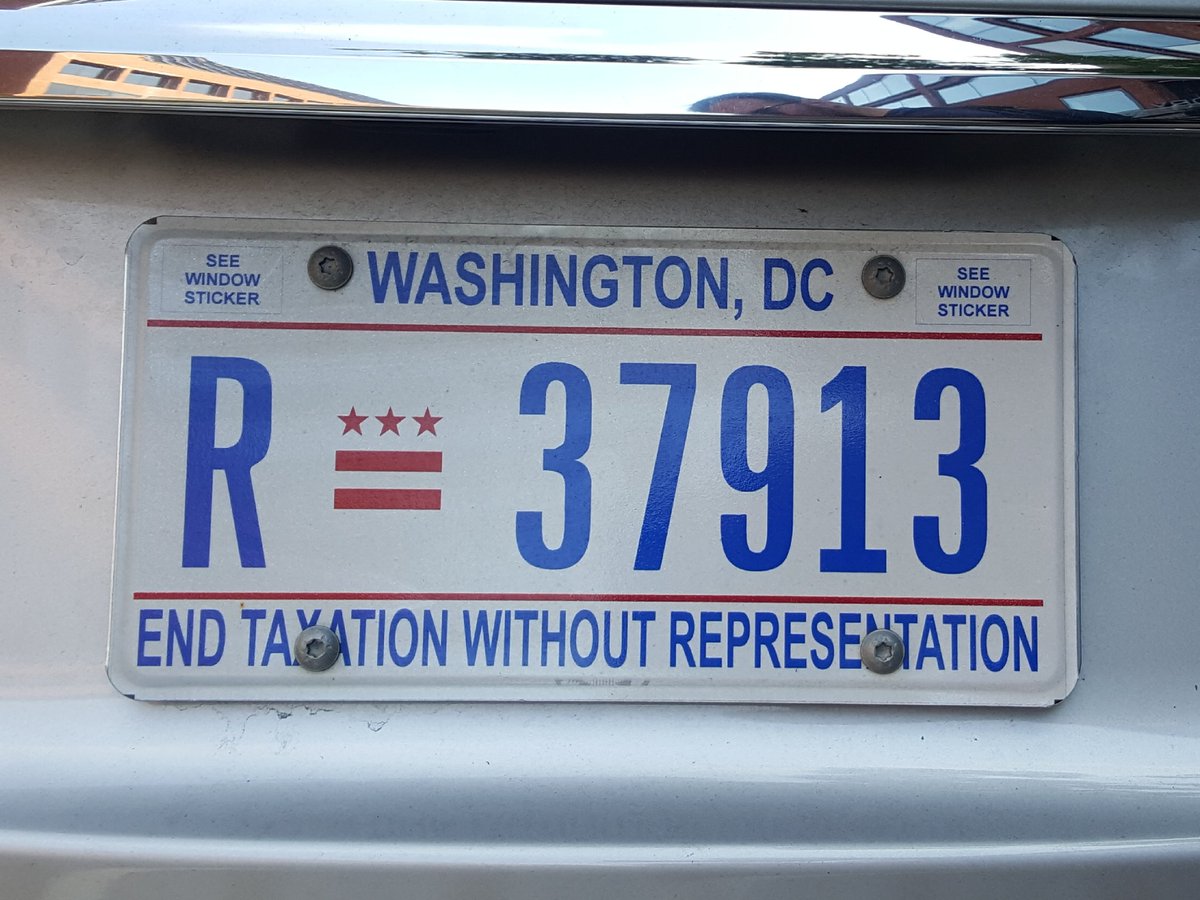 MediaWijsBe's tweet photo. In Washington DC, the city that turned its license plate into a strong piece of #propaganda. Looking forward to present #MindOverMediaEU with @reneehobbs at #NAMLE19 https://t.co/aGqHFjmkkB