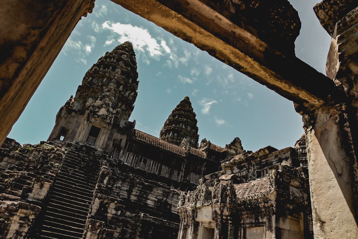 up_optics's tweet photo. Sacred temples and blue skies through the lens of @djvdiaz | #WeClickWeDevelop #OpticlesInTheSummer
📸: Fujifilm X-T10 | 16-50 mm https://t.co/eSFdOtpL8N