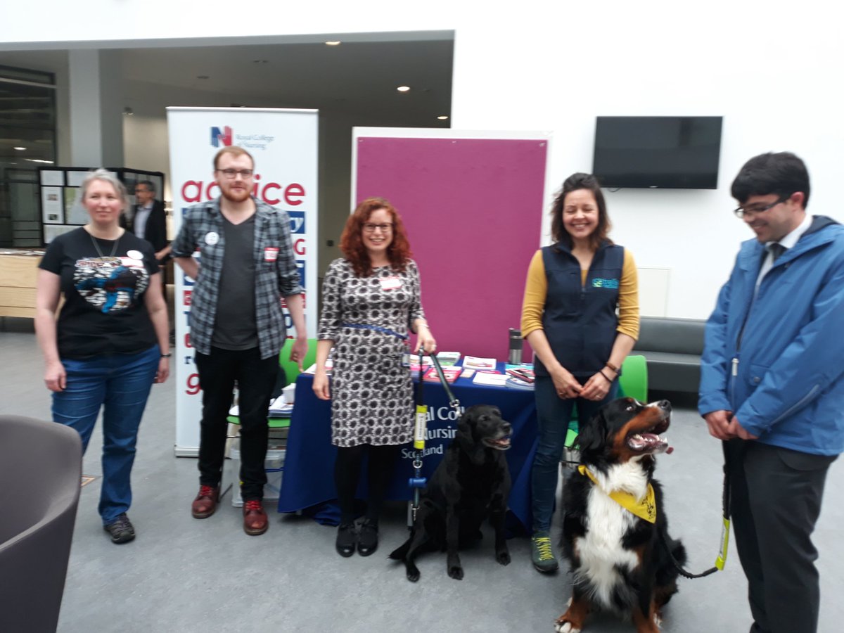 RCNLibraries's tweet photo. Having a great day so far @rgunmldc #buildingbridges conference today with some VIP visitors to our stand, Wilson &amp; Fizzy the @NHSGrampian therapets! @RobertGordonUni @RGUNursing @RCNScot #RCNLibScot https://t.co/8wauD4pbSm