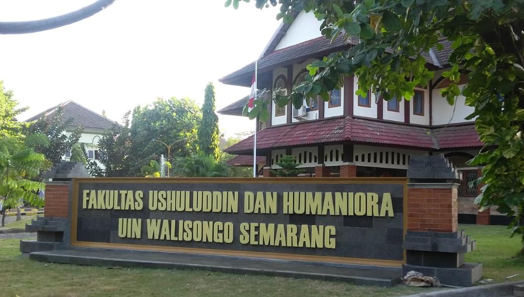 besongos's tweet photo. Wajah melenial fakultas idola 
Inovatif semakin dicinta
Mencipta asa dan damba
Indah mencakra dunia

@demafuhumuinws
@uinSMG @Kemenag_RI @lukmansaifuddin https://t.co/IxiR1cyu7D