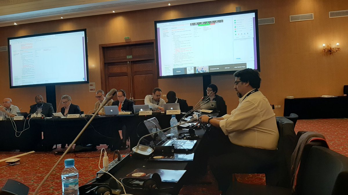 bacharbong's tweet photo. Réunion conjointe #AFRALO #AFRICANN
suivre à distance
Zoom: https://t.co/BFUCh62M7M
#ICANN65
#Adjib
#ALAC65 https://t.co/Ka8bLOZo2D
