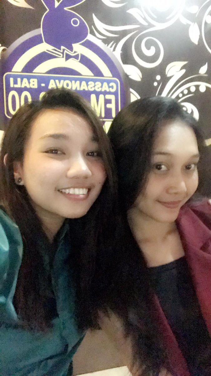 hi!!! ada DJ 912 <a href="/chikamhyn/">chikamhyn</a> &amp; @debbyciya308 nemenin km di #WARAWIRI smpe jam 9 malemmmm. jangan lupa joinan yaaaa!!