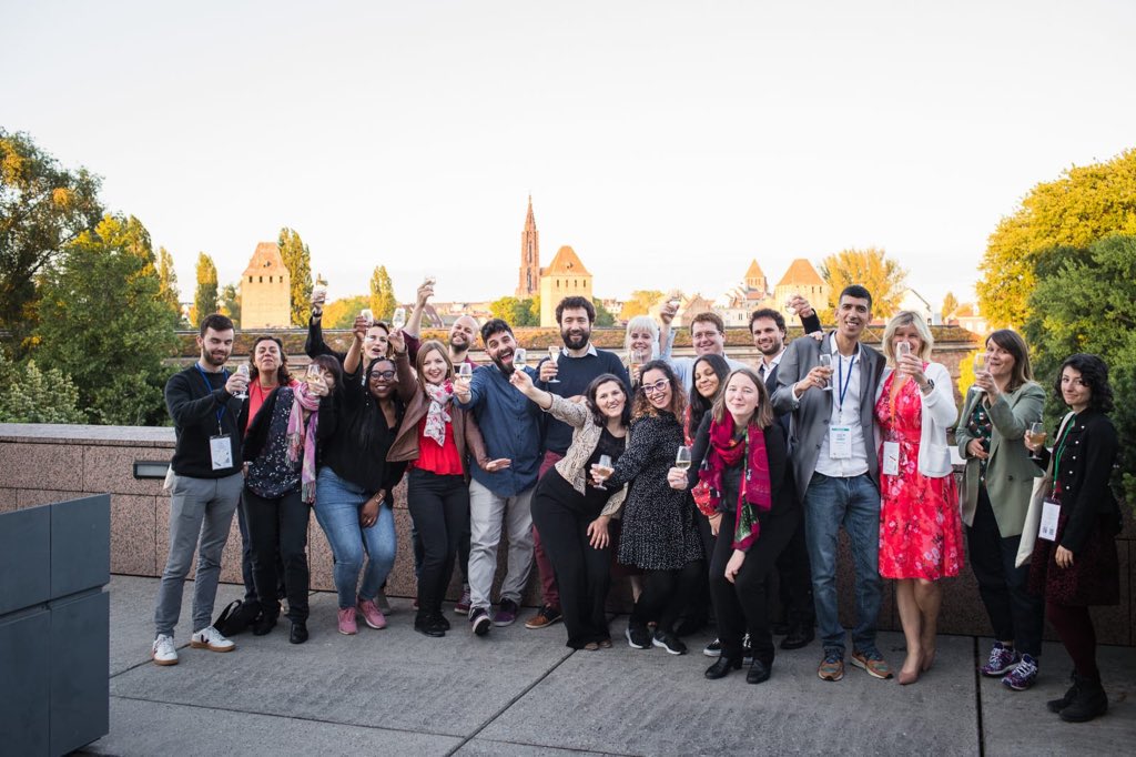 L’équipe de Coop'en8 au coeur de l’assemblée générale de Coopératives Europe et Coop Fr.
Un temps d'échange et de partage d'expérience et de savoirs entre les coopératives d’Europe. 

#CoopsEu19