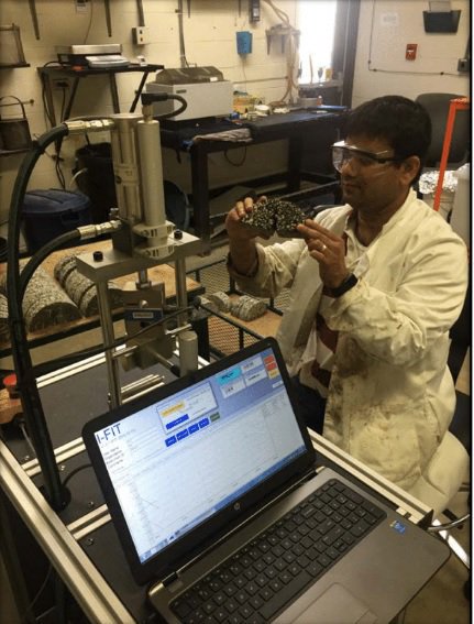 GregNaterer's tweet photo. Prof. Hossain's latest journal article on pavement design to reduce maintenance costs - better options available for pavement materials and in-house testing to improve the province's road conditions! @MUN_Engineering @KamalHossainMUN @TW_GovNL https://t.co/Kbwz66T75m https://t.co/5Q7XuAqIY8