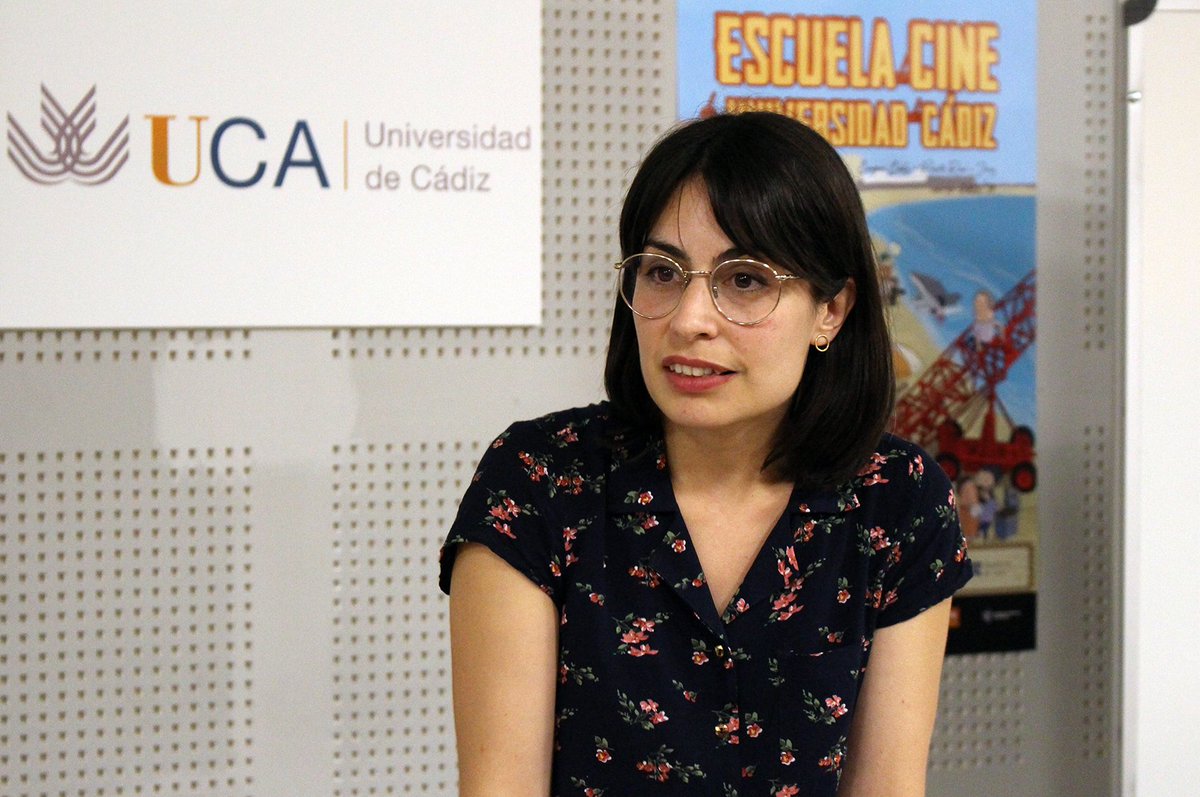 Ayer tuvimos nuestra primera clase con la cineasta #CeliaRico en la #EscueladeCine de la <a href="/univcadiz/">Universidad de Cádiz</a>. ¡Hoy continúa, así que a por más!📽

#cadiz #uca #brutopomeroy #cine #cinema