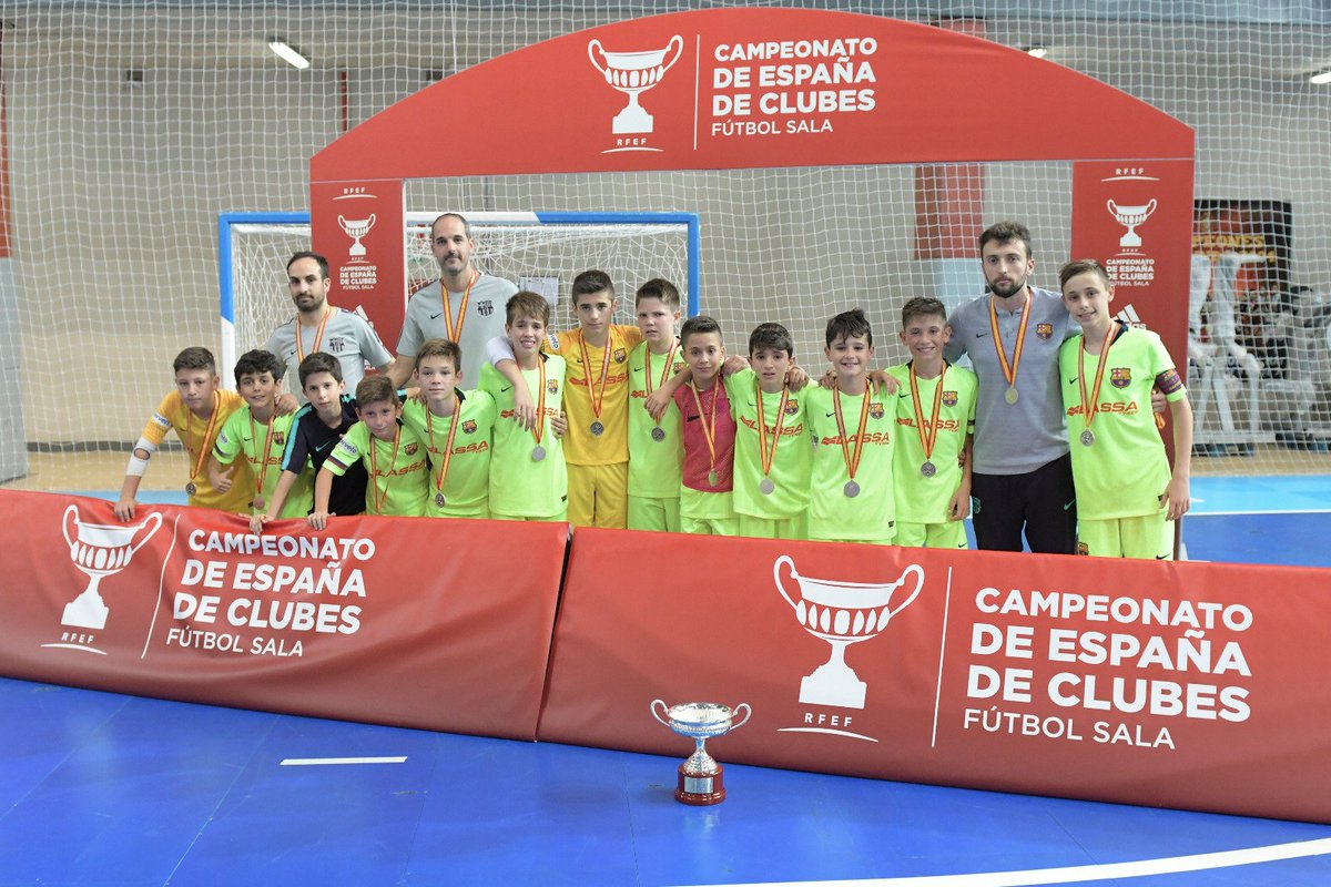 🥈El <a href="/FCBfutbolsala/">Barça Futbol Sala</a>, doble subcampió d’Espanya. Enhorabona!!🏆🏆 fcf.cat/noticia/el-bar… #CampionatsEspanyaClubsFS