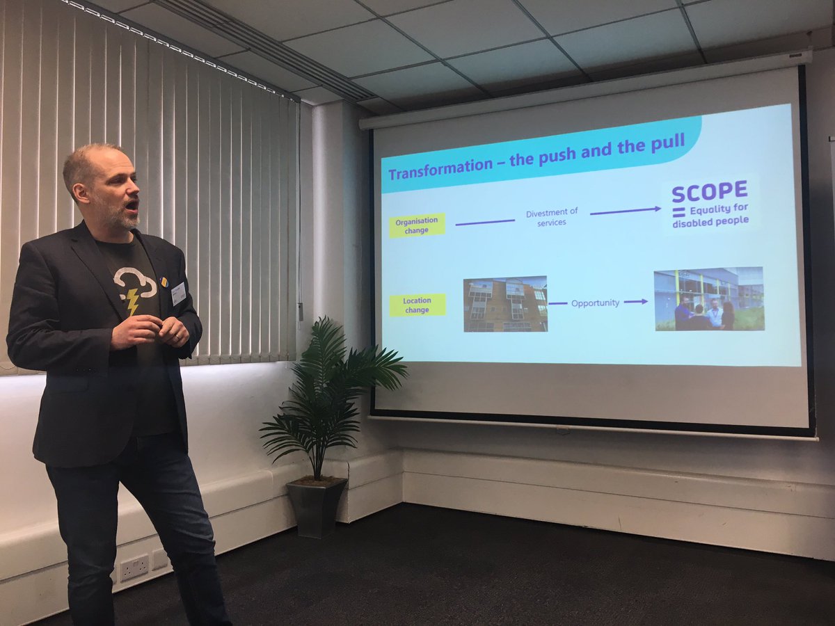 KZHopToIt's tweet photo. Lovely to hear @CeriScope on the “ban internal email” bandwagon. He also tells his team not to email him but rather to contact him on chat / IM. Glad to know I’m not the only one pushing this with my team (and others). #onarant @DSC_Charity #digi19 https://t.co/rbYjQSFOpw