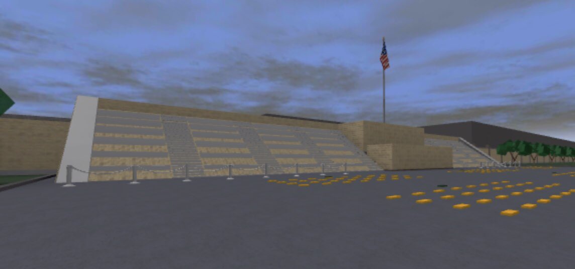 ROCKSTAROFGTA51's tweet photo. #TBT #RobloxDev #Roblox #RobloxArmy Here’s some pictures of an old Army base I built for my old group. https://t.co/hQIuyNjcsk