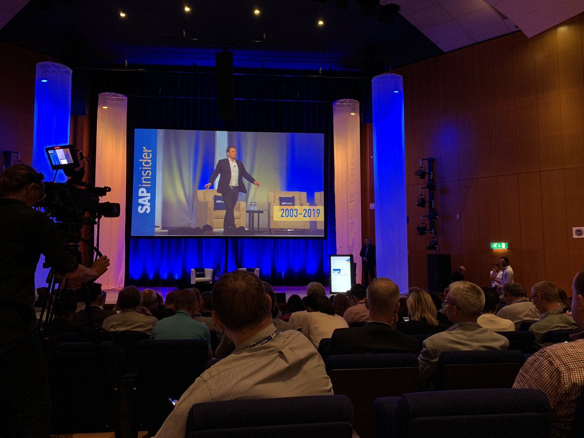 KevinDataLiu's tweet photo. Let the keynote start! #sapinsider @SAPAnalytics https://t.co/0SKLUR7M8C