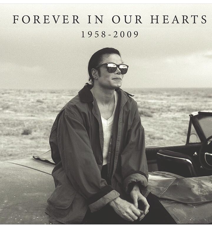 MissNinaaah's tweet photo. #RememberMichael #MichealJackson #MJFam #mj #MJ10Years https://t.co/UlAjtsuLFx