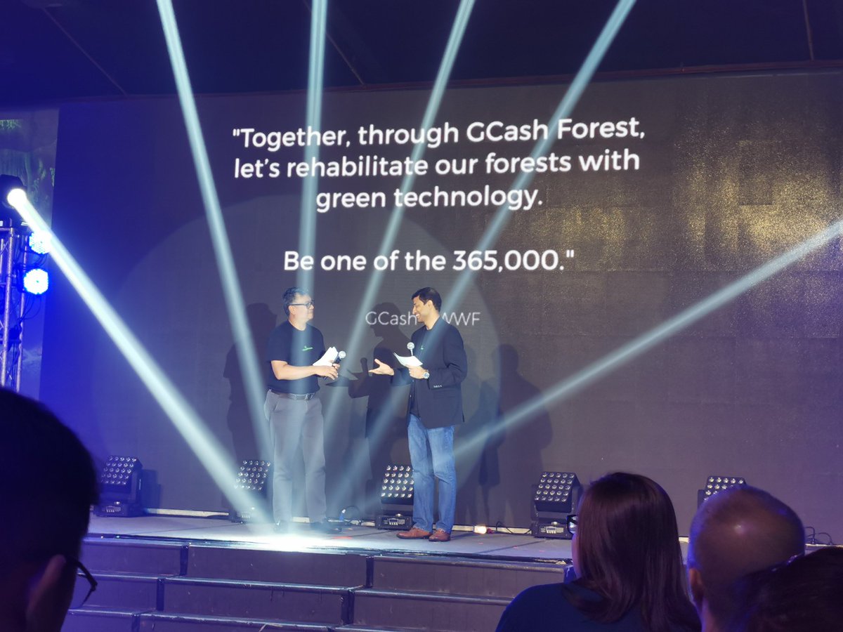 danielmorial's tweet photo. I am a @gcashofficial subscriber and I use it everyday. Hopefully, I get to contribute to GCash Forest soon. I'll be one of the 350,000! #GadgetMatchLIVE @gadgetmatch https://t.co/8wEbNeY8dm