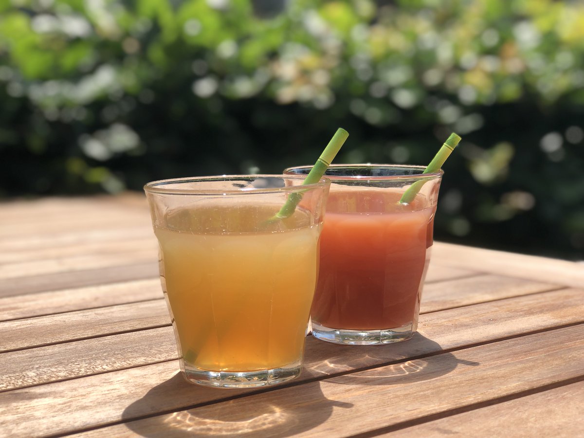 Genieten in het heerlijke weer, maar poeh wat is het warm! Op zoek naar verkoeling? Het terras van het Centraal Ketelhuis is vandaag geopend, speciaal voor het warme weer zijn er heerlijke (koude!) versgeperste sapjes verkrijgbaar. ow.ly/fqOZ50uM4OQ