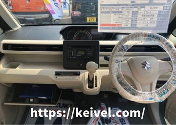 新型ワゴンｒの内装を画像53枚でレビュー スティングレーとの違いは シートアレンジで車中泊も可能だ Keivel 軽自動車人気ランキング