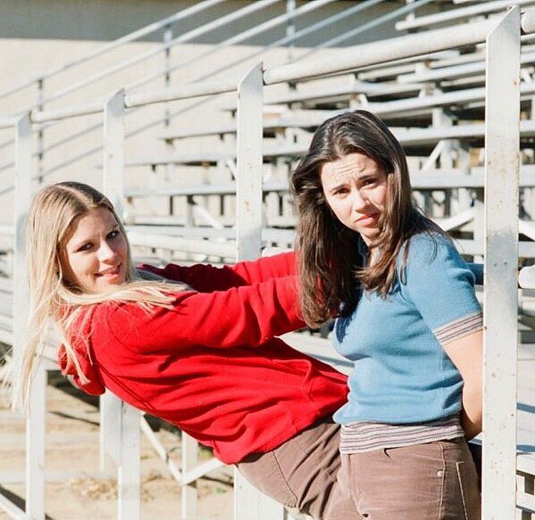 Happy Birthday Linda Cardellini & Busy Phillips - Freaks and Geeks, 1999 