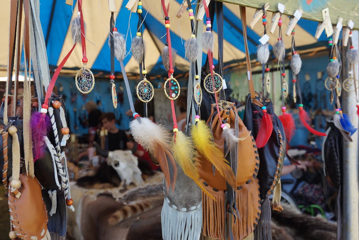 ottawasolstice's tweet photo. We hope you had an amazing time exploring the beautiful craftsmanship at the Indigenous Marketplace this year!! ☀️🌸 Simply stunning creations all in one area, sponsored by @shopify 🌟✨#SSIF19 https://t.co/9vggvYOr1X