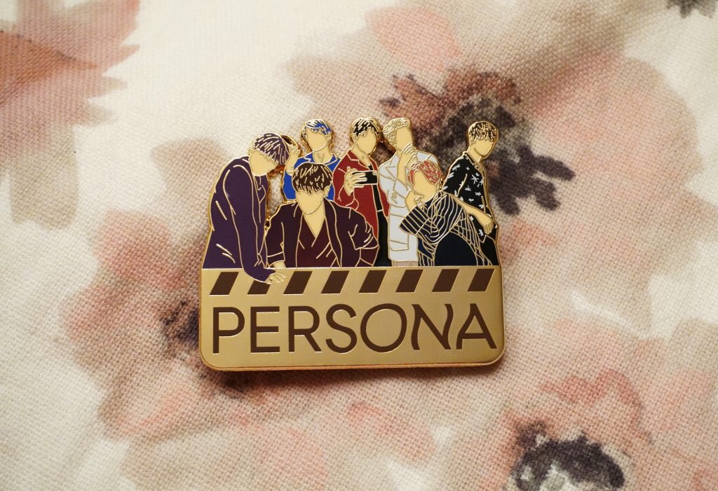 kpopkart's tweet photo. BTS pins by @sarangpins now on KpopKart!! ❤️🌈 https://t.co/7MtObs3Owt
#btspins #btspin #btsmerch #btsfanart #btsart #shopbts #btsarmy #kpop #kpopfanart #kpopmerch #kpoppin https://t.co/EFxaEePFnz