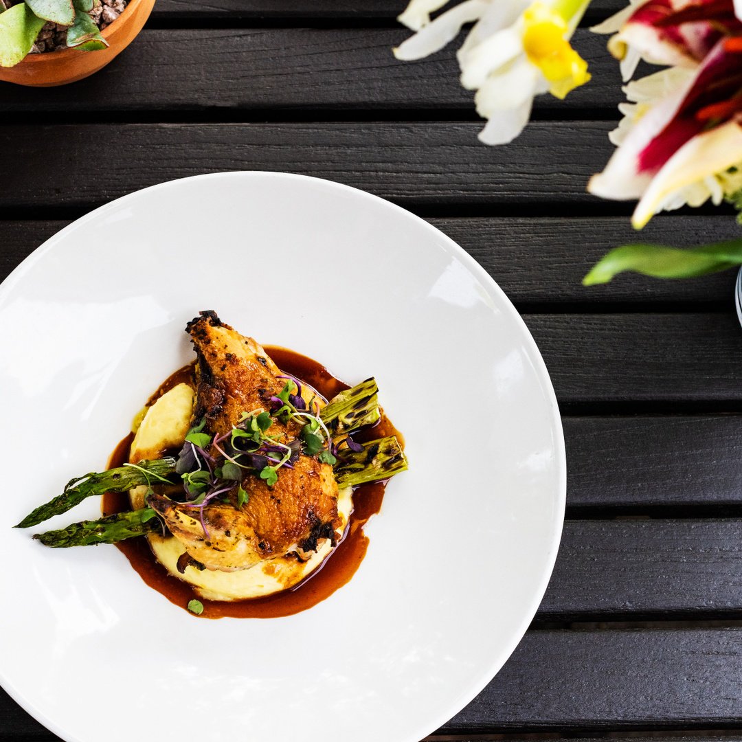 Ray's on the River tweet media