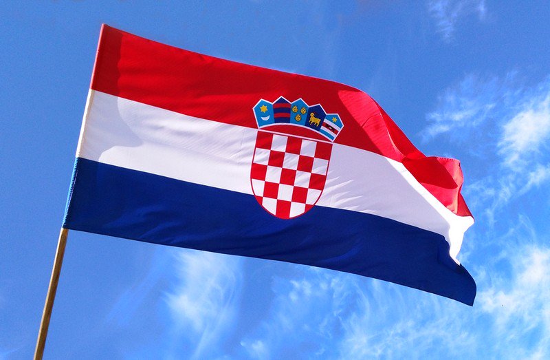 Gord808's tweet photo. Sretan Dan državnosti svima i da napokon dočekamo da to bude na 30. svibnja kao što je normalno. 😎🇭🇷🍾 https://t.co/5tMGk7aUOR