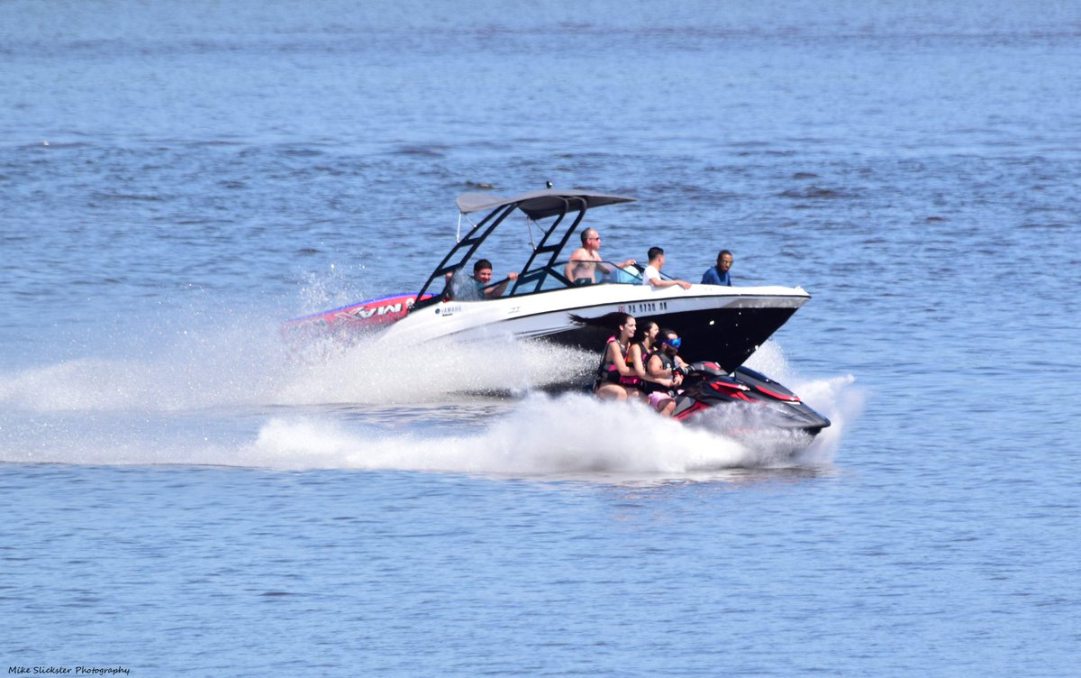 MikeSlickster's tweet photo. #TwoForTuesday More Summertime Fun on the #DelawareRiver #HawkIsland NJ #Photography https://t.co/wizga2QoDn
