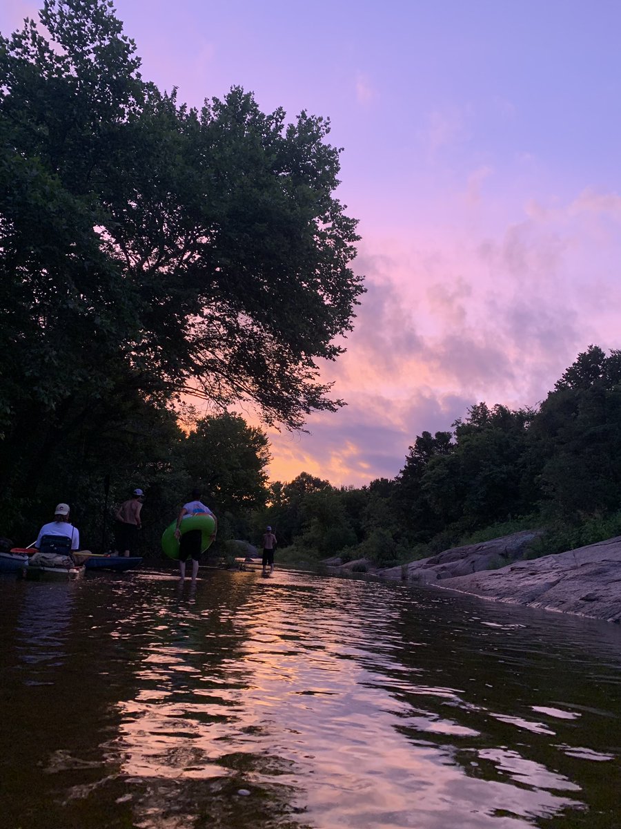 kyleighrenay7's tweet photo. Oklahoma is so pretty😍 https://t.co/XshjpXbtHm