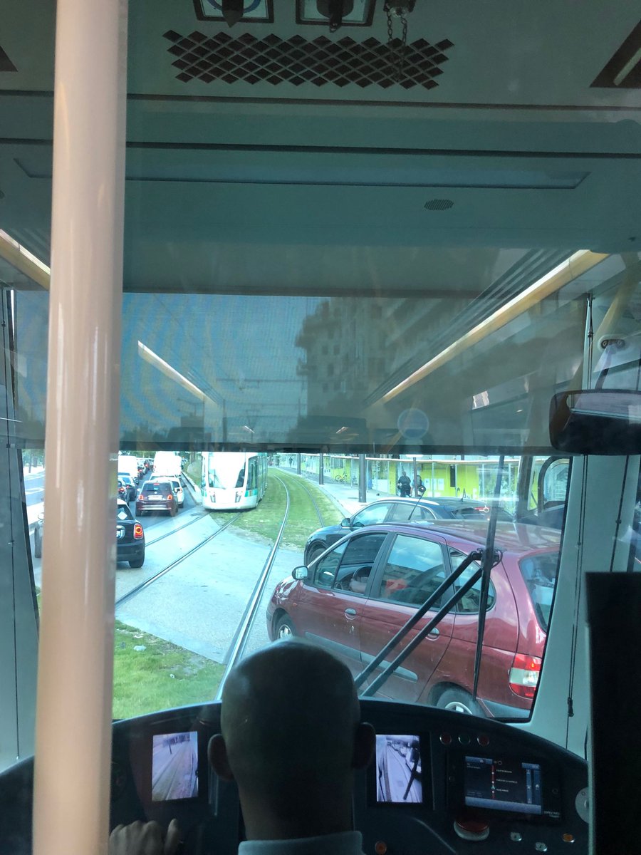 Com2So's tweet image. #civisme #saintdenis