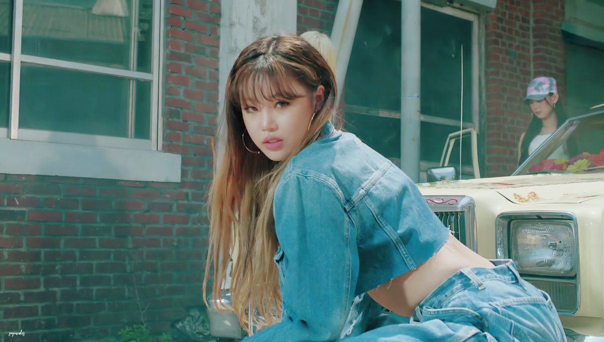 шухуа g idle. G idle бывшая участница. Gidle uh oh. группа (g)i-dle minnie. Wife g idle.