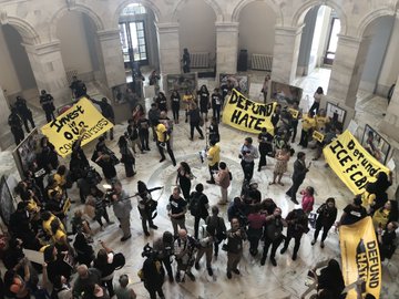 View image on Twitter