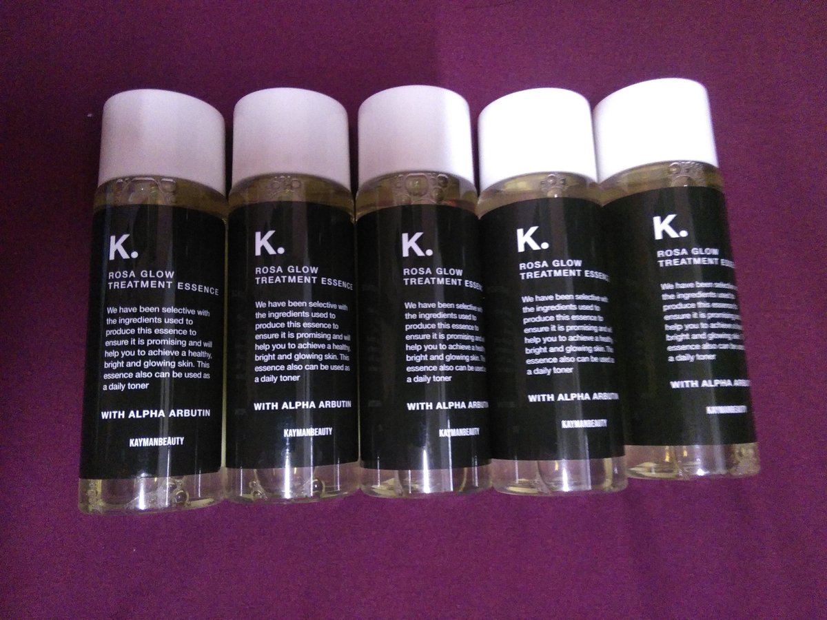 KaymanBeauthyra's tweet photo. Hi guys, look at this ! 👀
.
📢 Rosa Glow Treatment Essence dah sampai yoo! 📢
.
Come on warga Shah Alam &amp; sekitarnya join place order now ! 😊
.
STOCK LIMITED TAU ! JOM GRAB LEKAIH !
.
📲 #athyrakaymanjelitakl
Whatsapp 0133916758
@NabellaAnuar @kaymanbeauty https://t.co/IRQyACNZ63