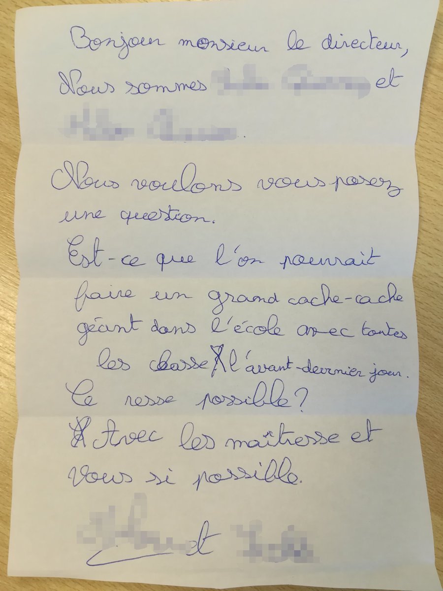 "Monsieur, on a une lettre pour vous."