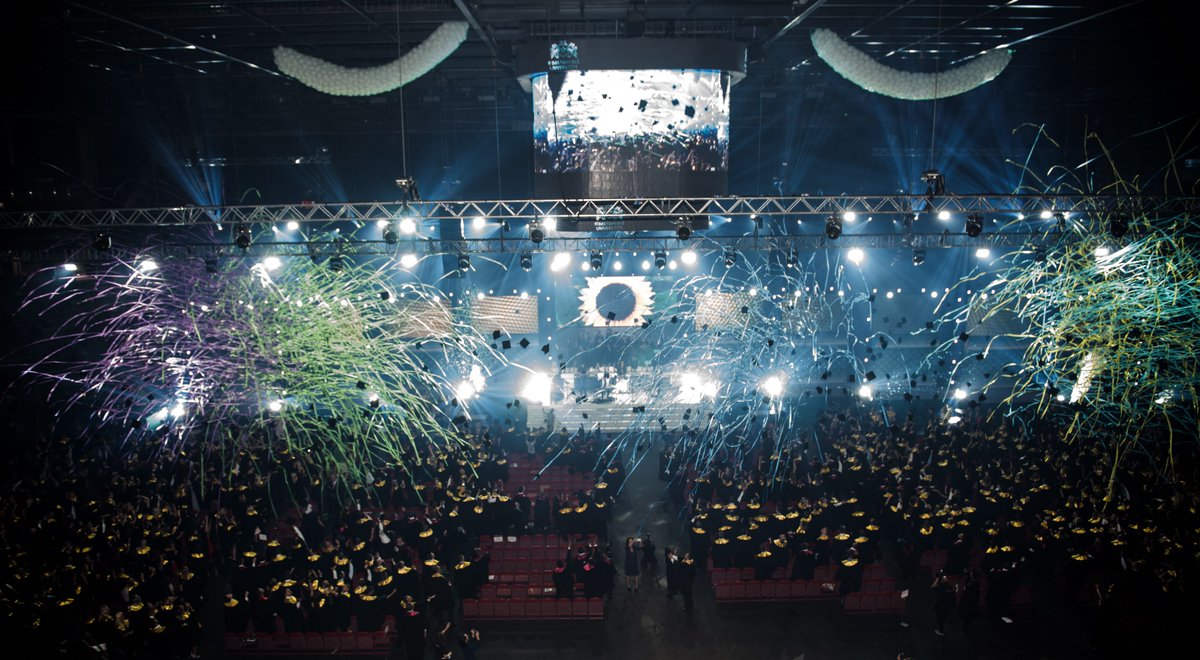 Atrodoties vēl uz RTU Lielā izlaiduma pozitīvo emociju viļņa, aicinām izlasīt mūsu izpilddirektores Anitas Straujumas promocijas darba secinājumus. Viens no tiem — lielākā daļa absolventu arī pēc diplomu iegūšanas vēlas sadarboties ar savu universitāti.😊

ej.uz/butdalainouniv…