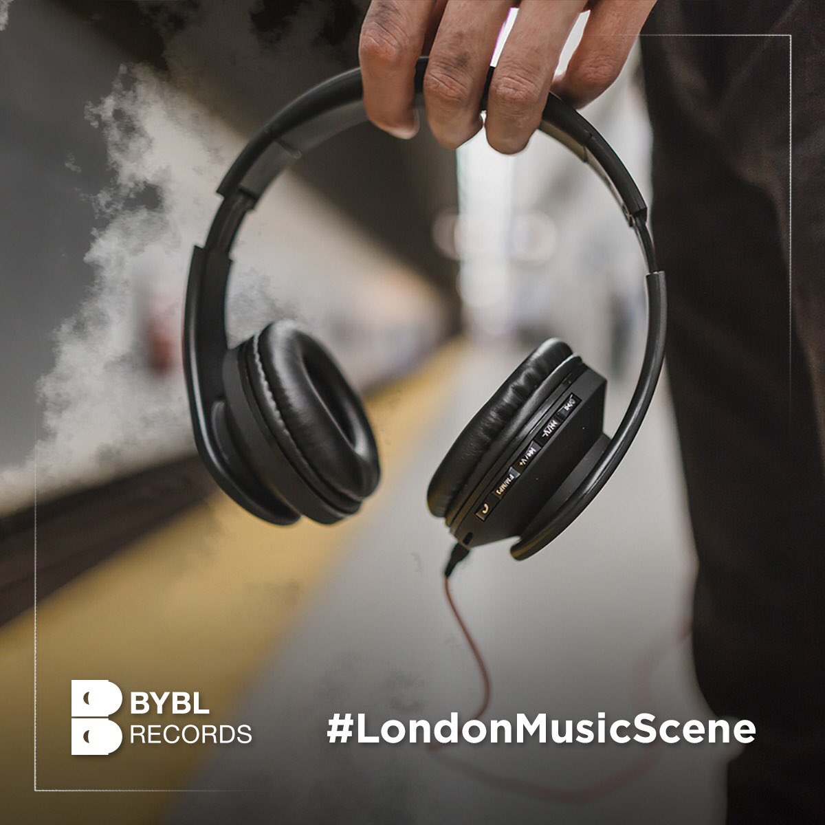 BYBLrecords's tweet photo. What are the best headphones for commuting and why? We all love our headphones but do you have a particular criteria for the ones you wear on the train? #BiteYourBottomLip #MusicWithCharacter #BYBLrecords #djlife #HouseDJ #undergroudtechno #thebestheadphones #cans #soundquality https://t.co/F7nWgAAZy3