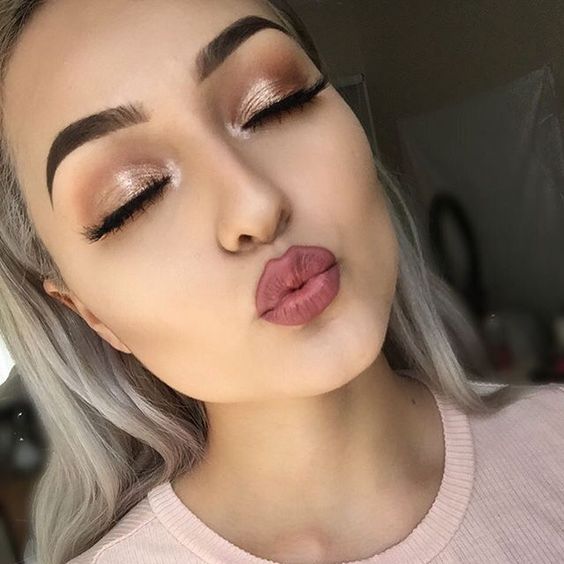 GuidesBeauty's tweet photo. Few Essential Makeup Tips To Help You Prep Your Party Look

A few tips will help you pull that party makeup look with ease, and will prevent you from the self-humiliation of sporting an ill drawn look.

Keep reading.. https://t.co/a1Q9MWdMVe https://t.co/Ie1XnAgspU