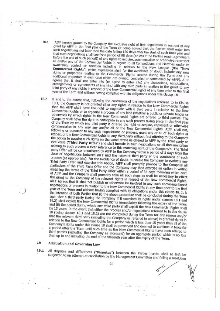 THE_RanjitBajaj's tweet photo. Not only did FSDL RELIANCE but all the rights but also reserve the right to further sell indian football further to the highest bidder -15.1.... wow..also the 1st 5 years AIFF got only 172 Cr ...which they wud have got thru ZEE sports as well(274 Cr for 10 years)#footballscam https://t.co/htsKB6YiIq