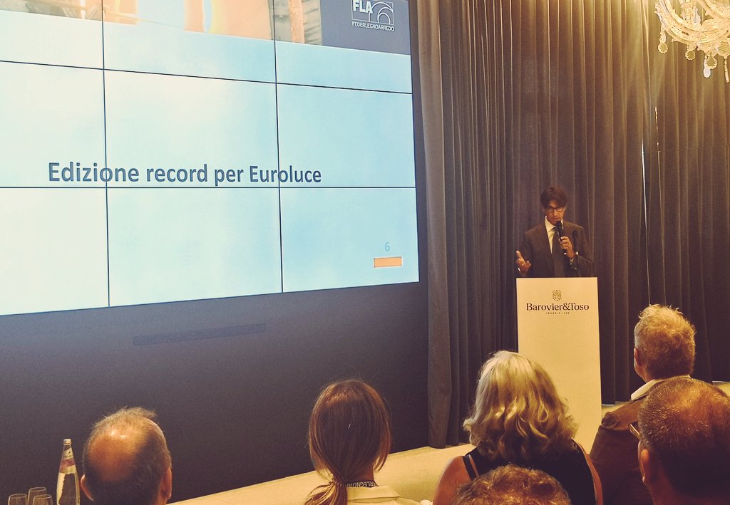 Federlegno's tweet photo. #Bordone "Rifinanziamento del piano per la promozione straordinaria del #madeinItaly con circa 4 mln € stanziati nel 2019 ci consentirà di continuare a supportare la filiera su mercati internazionali rafforzando ulteriormente investimenti su manifestazioni fieristiche" #Assoluce https://t.co/0Y4JVByBwO