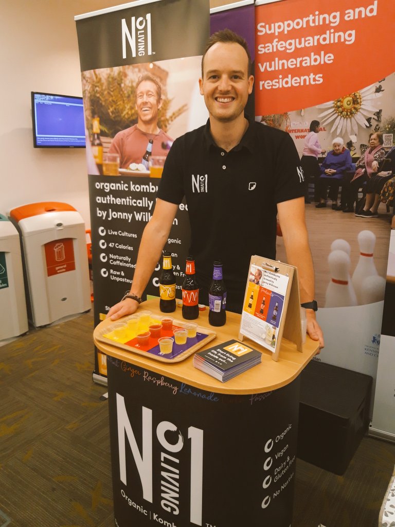 Throwback to Mario from @No1LivingDrinks sampling their amazing kombucha range! The Ginger &amp; Tumeric flavour was the one for me! @elioruk <a href="/RBKC/">Royal Borough of Kensington and Chelsea</a> #kombucha #healthyeatingweek