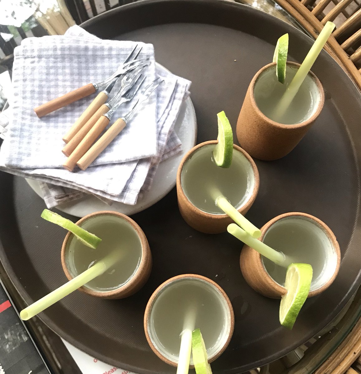 Fresh lemongrass with lime juice 🥤