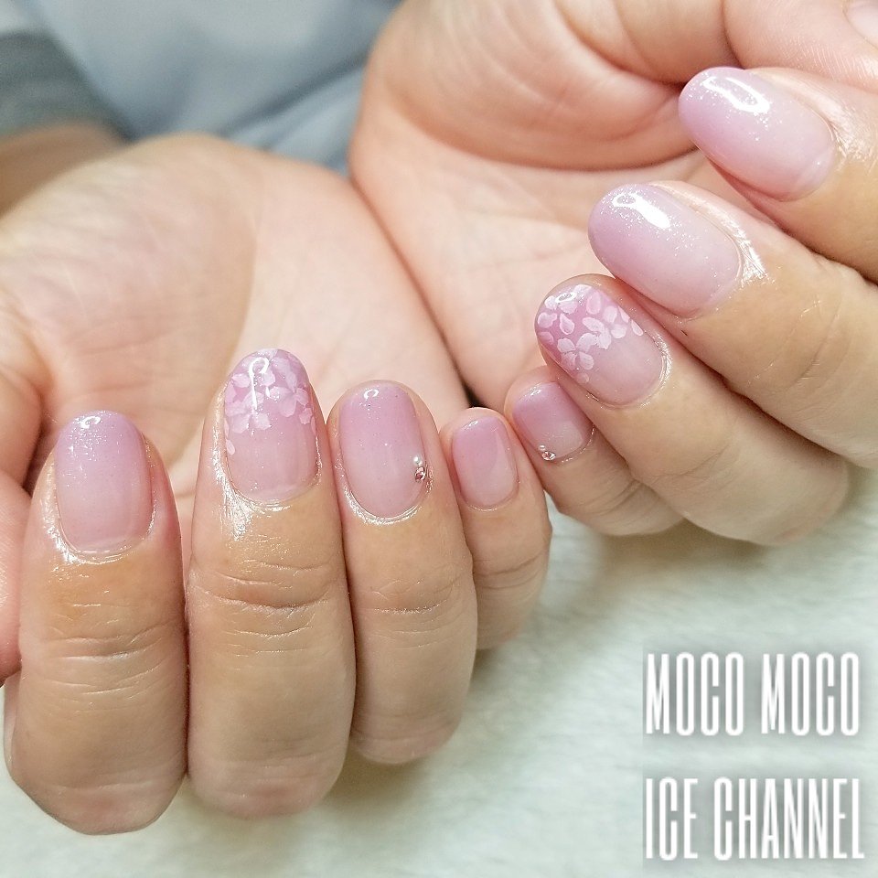 Ice Nailist あいすちゃん En Twitter オフィスネイル にもokな 紫陽花アート T Co Iqo4jd6gx4 ネイル Nail ジェルネイル 梅雨 梅雨ネイル 紫陽花 紫陽花ネイル ピンクネイル シンプルネイル ショートネイル グラデーションネイル