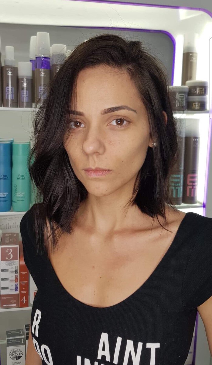 pkaihair's tweet photo. When you are rocking your new hairstyle. Gorgeous mid length haircut by Salon Director Helena at our Westgate Salon.
#pkaihair #shorthair #midlengthhair #peterboroughuk #peterboroughsalon #hairdressers @queensgate_pb #westgatearcade #wellauk #wellahair https://t.co/me4I6QonC9