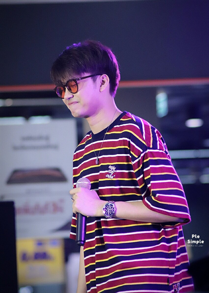 ple__simple's tweet photo. Perfect 💙
#PerfectRest
#RobinsonLifeStyleKanchanaburi
#nonttanont
#nontfam
#tanont916
#nontfamphoto
#ple_simple_gallely
@ Robinson Life Style | Kanchanaburi
🗒22/6/2019 https://t.co/VgczkCSPe8