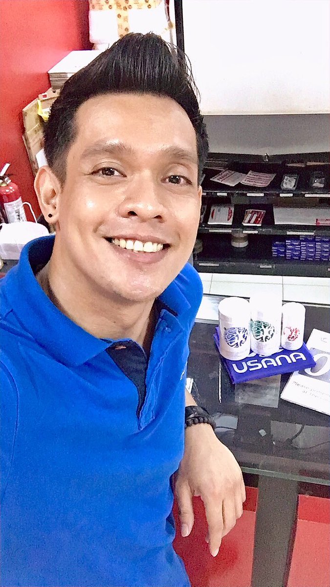 ohmyarkib0i's tweet photo. @USANAinc #Cellsentials and #Visionex bound to Caloocan via @LBCexpress
#Cell #Essentials #OptimumNutrition #Vitamins #Minerals #Antioxidants #CellSignaling #Mitophagy #Nourish #Protect #Renew #BestNutritionals https://t.co/FIEL9oQN55