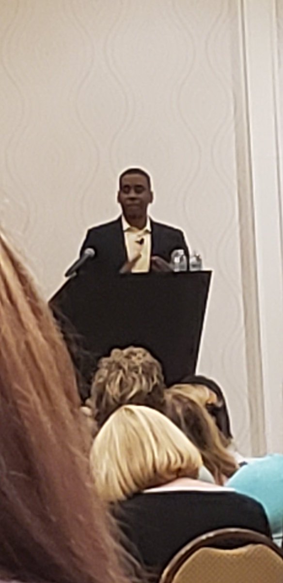 RobinBCBA's tweet image. Terrible pic... but powerful words.
"We were all just one mistake away from an opportunity that we couldn't afford." @anewdayone #RodneyWalker #ASCDCTE