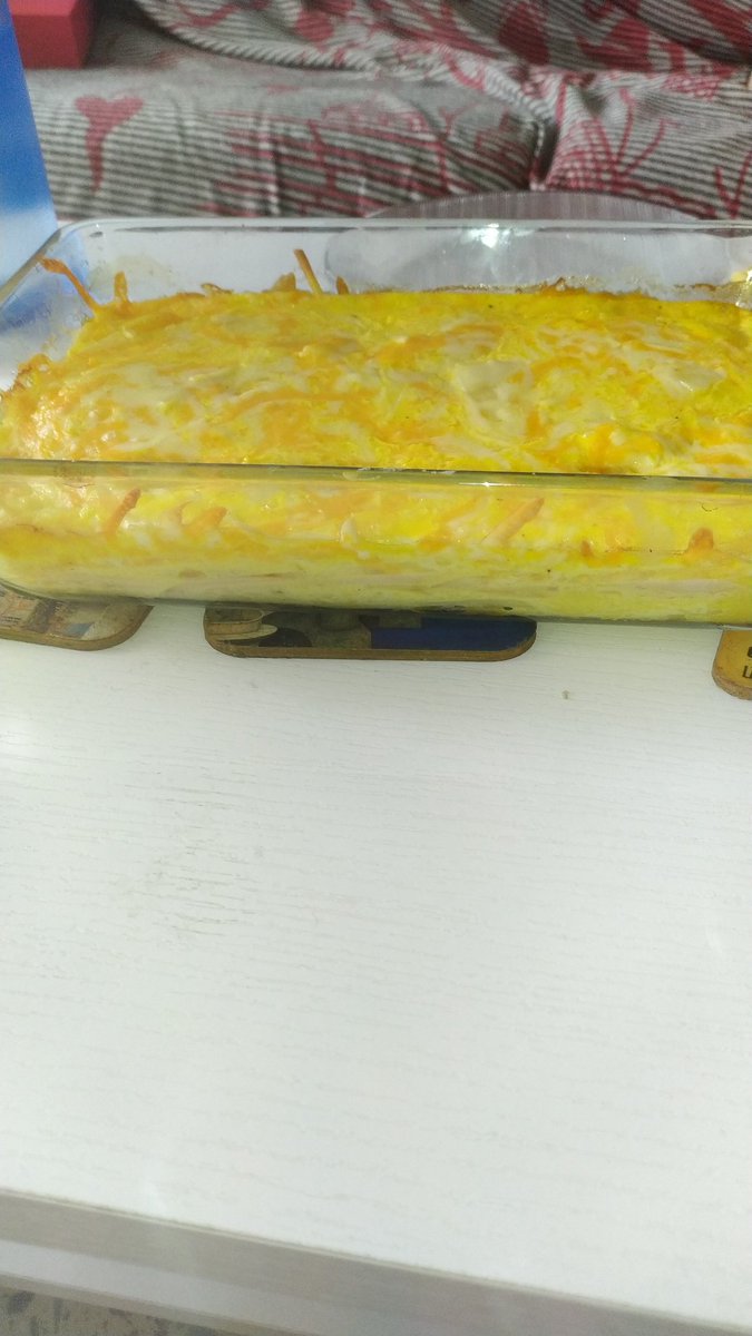 delcurris_30's tweet photo. Hola @EvilAFM #alexelchef he hecho un poco de pastel de patatas y ataques al corazón https://t.co/vUB6AgxhXC