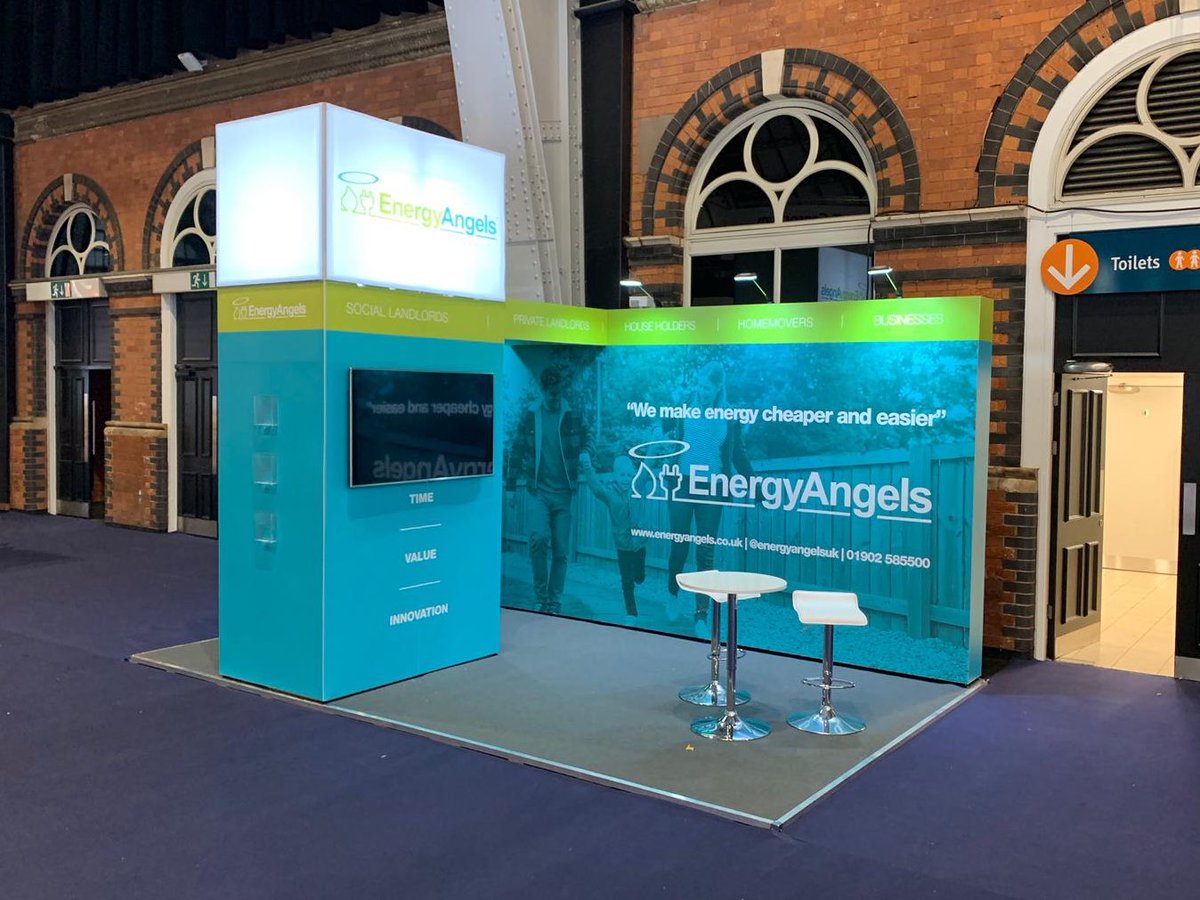 pinxdisplay's tweet photo. It’s day one of @CIH_Housing !

We looooved creating this 5x3m custom built stand 😍

Raised floor✅
55” smart screens✅
Luxury furniture✅
LED tower light box ✅
Walk in storage area✅
Delivery, installation and breakdown✅

It’s all included !👌🏼 #cihhousing #cihhousing2019 https://t.co/PaeA2Ho8jT