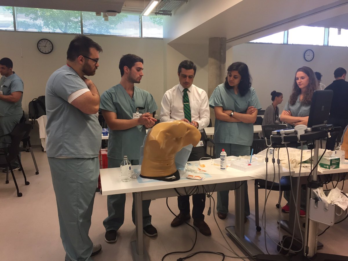 CCF_IMCHIEFS's tweet image. Day 2 of procedure lab and our interns are really enjoying this hands-on experience! #internorientation #LP #Thoracentesis #paracentesis #IV #ABG #PAPsmear #arthrocentesis