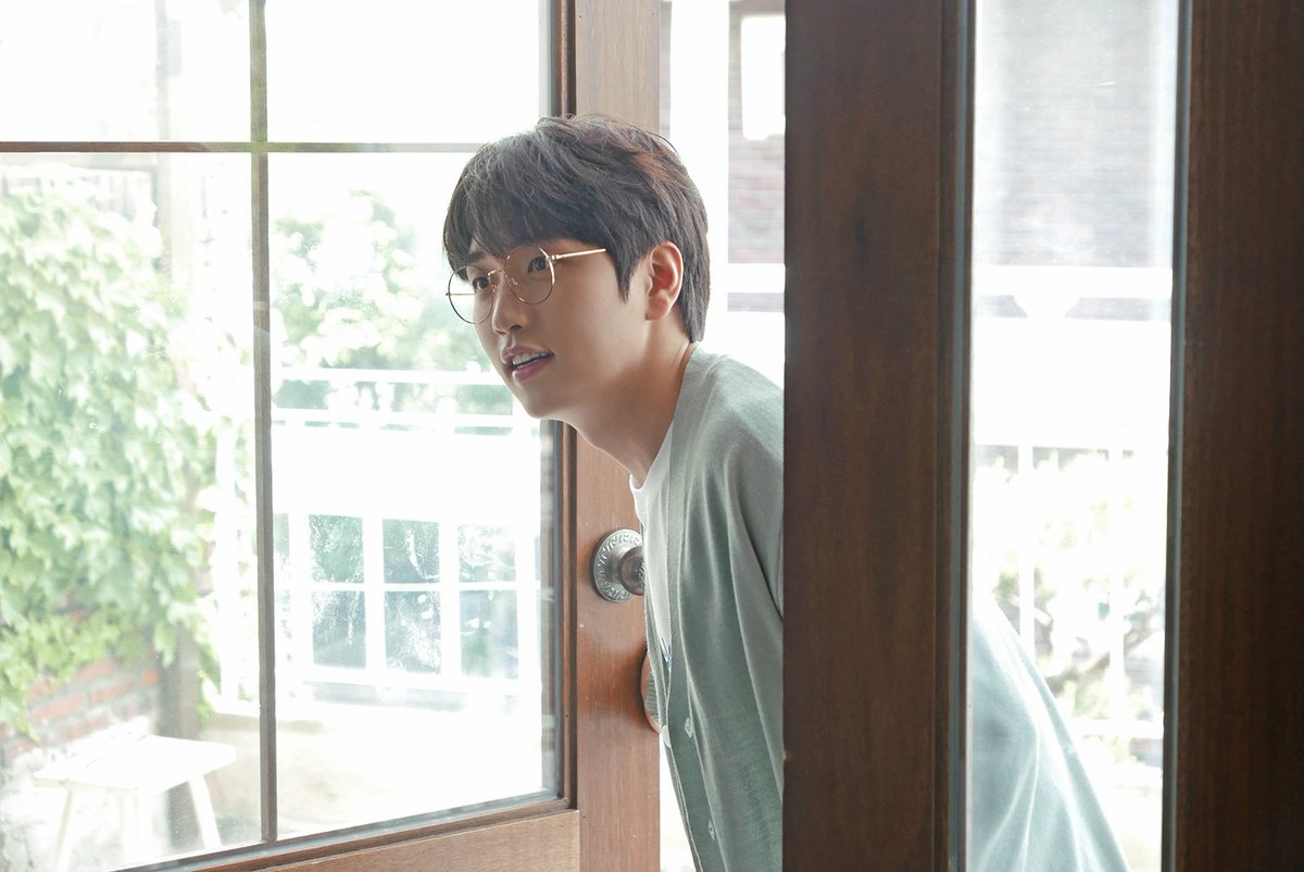 ToMySandeul's tweet photo. #SANDEUL_CONCERT 
#산들단독첫콘서트
#산들바람숲
#블루스퀘어_아이마켓홀
#6월29일토요일6시_6월30일일요일5시

우리이쁜 삼돌이 보려고 누나 서울간다~
4밤자고 29일날 보자~ 
기대 마니하고 설렘갖고 간당~~😉👉

#B1A4 #산들 #Sandeul #삼돌 https://t.co/5Rx6l0AeVo