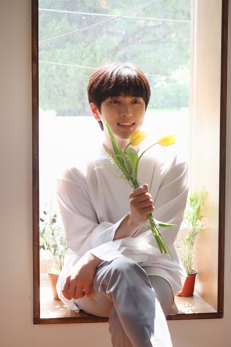 ToMySandeul's tweet photo. #SANDEUL_CONCERT 
#산들단독첫콘서트
#산들바람숲
#블루스퀘어_아이마켓홀
#6월29일토요일6시_6월30일일요일5시

우리이쁜 삼돌이 보려고 누나 서울간다~
4밤자고 29일날 보자~ 
기대 마니하고 설렘갖고 간당~~😉👉

#B1A4 #산들 #Sandeul #삼돌 https://t.co/5Rx6l0AeVo