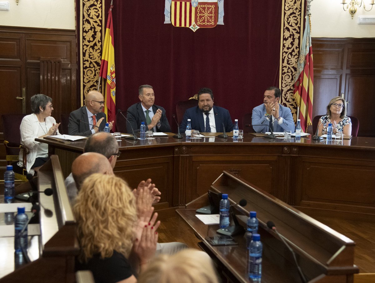 Me voy con la serenidad de la conciencia tranquila, con la responsabilidad del honor recibido y la satisfacción por el trabajo realizado. Me voy con la emoción de dejar grandes amigos y la pasión por esta tierra extraordinaria. Gracias por hacer que valiera la pena. #orgulldeCS