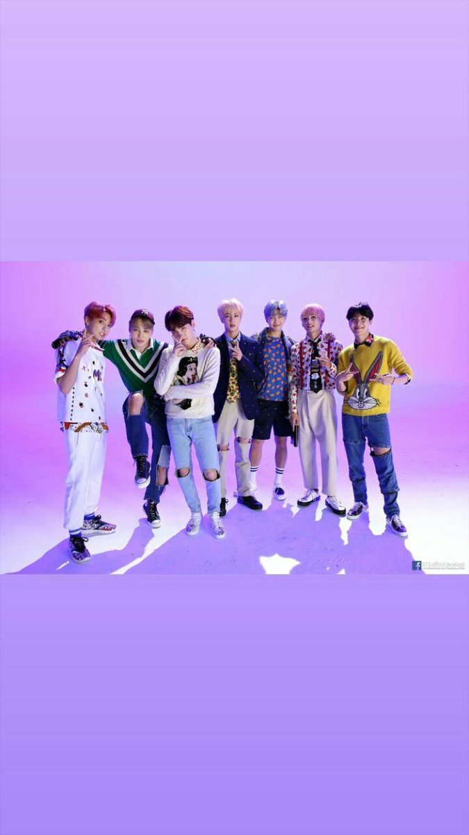 KhatabNorman's tweet photo. @BTS_twt #ChoiceInternationalArtist #TeenChoice https://t.co/Ao9MhngAAB