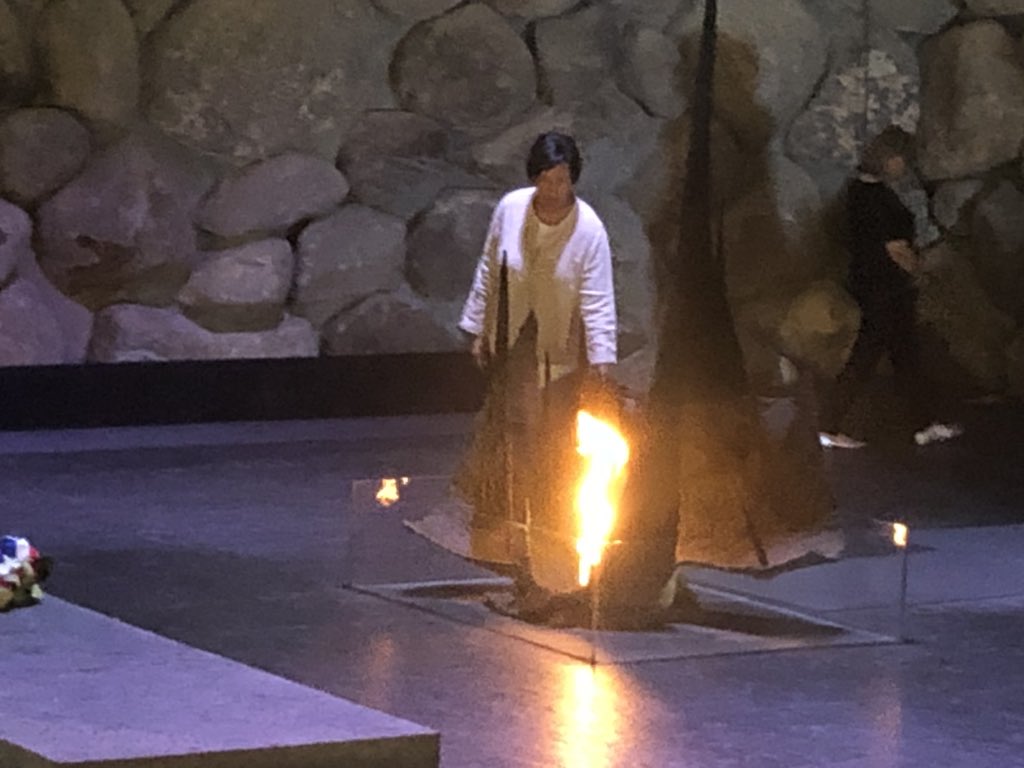 RabbiLustig's tweet photo. Mayor Bowser rekindles the eternal flame in the Hall of Remberance at Yad V’shem in Jerusalem committing as a leader to the pledge Never Again! @mayorbowser https://t.co/aSnrnSMNi3
